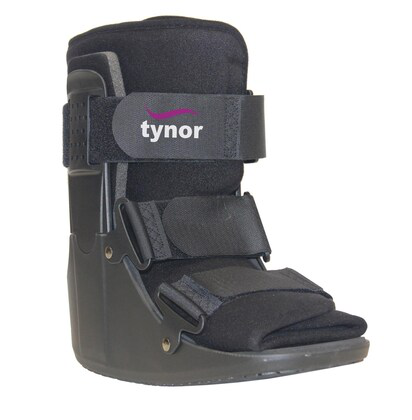 Tynor Walker Boot ( Short )